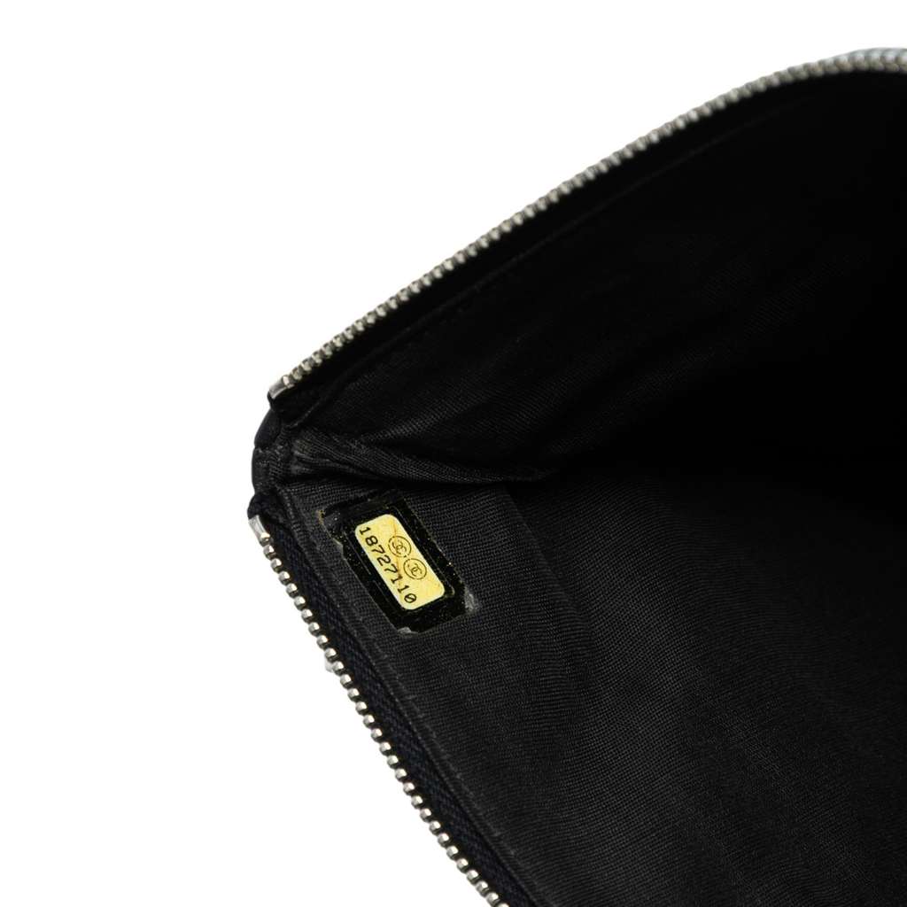 Chanel Small CC Quilted Lambskin Multi Zip Clutch - Detail 1