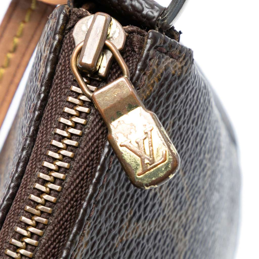Louis Vuitton Monogram Pochette Accessoires - Detail 1