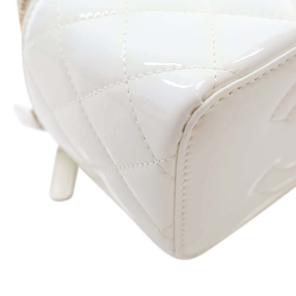Chanel Small Quilted Patent Coco Heart Charms Vanity Case with Chain - Image 12