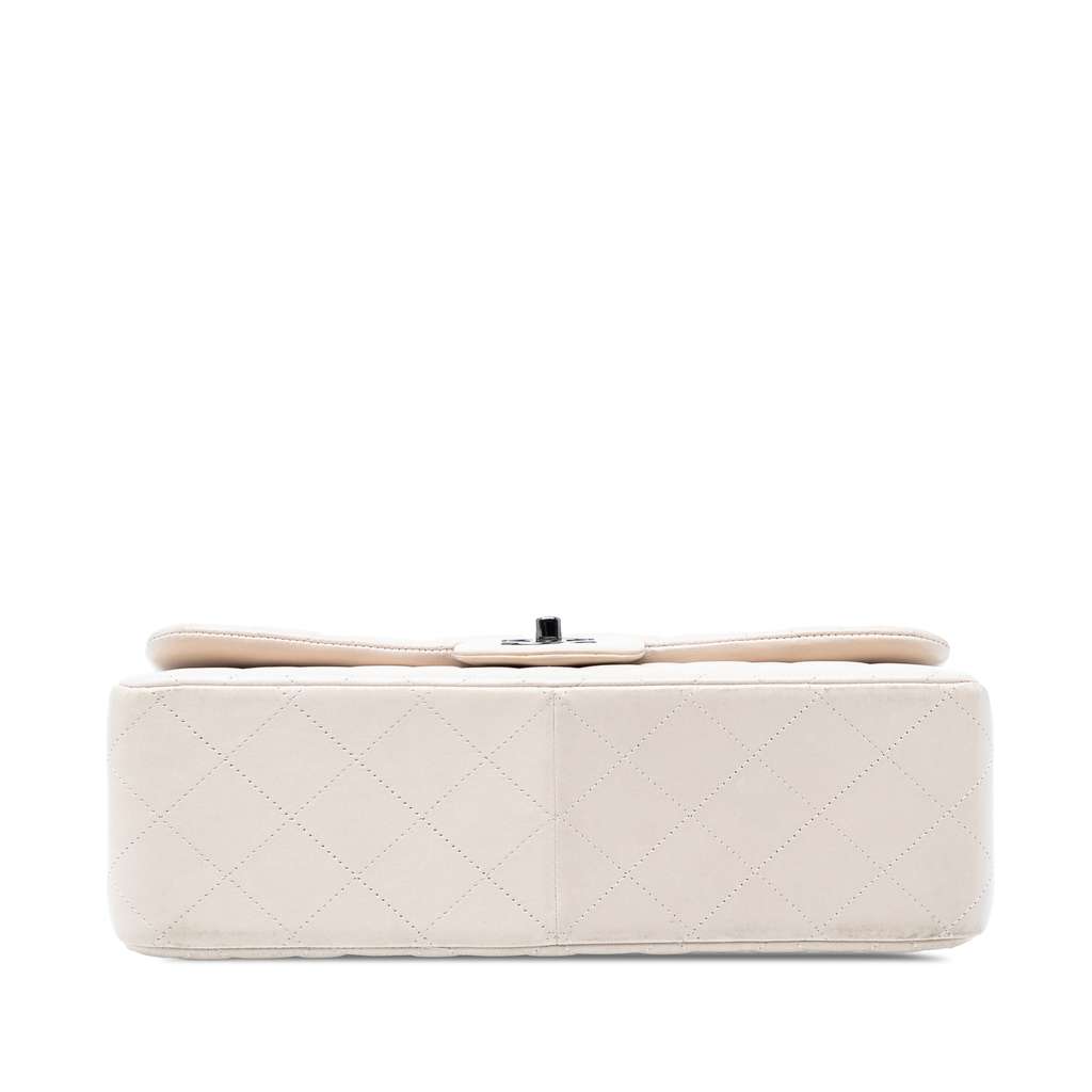 Chanel Jumbo Classic Lambskin Double Flap - Image 6