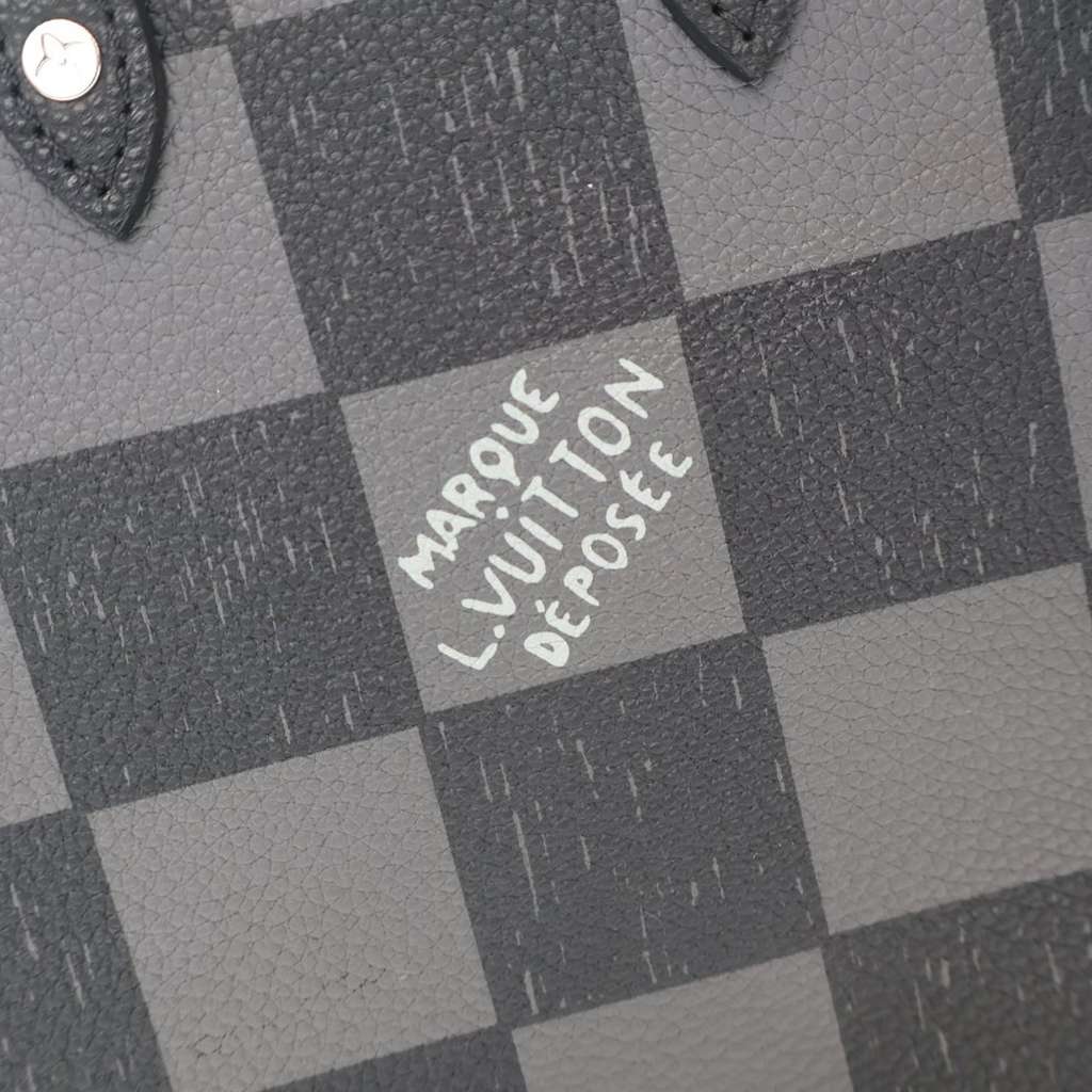 Louis Vuitton Damier Checkerboard Sac Plat XS - Detail 1