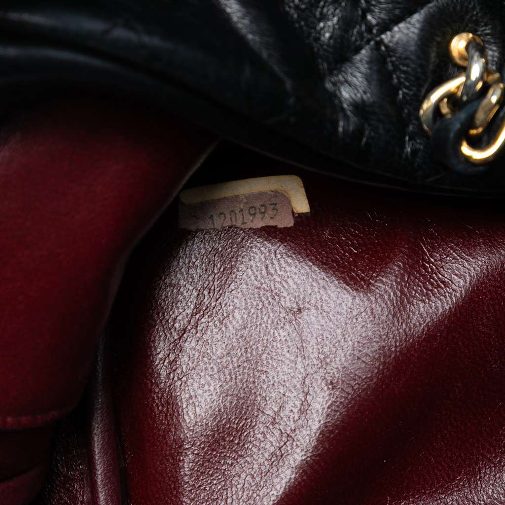 Chanel CC Quilted Lambskin Chain Camera Bag - Detail 1