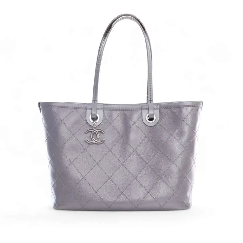 Chanel Large Quilted Metallic Caviar Shopping Fever Tote Silver Leather Good - Front View