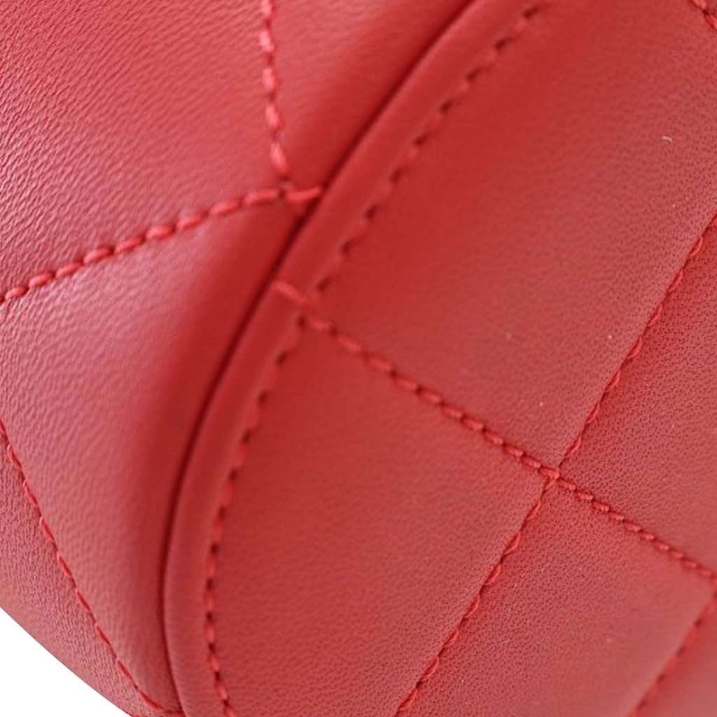 Chanel Small Quilted Lambskin Resin Elegant Chain Tubular Vanity Case - Image 14