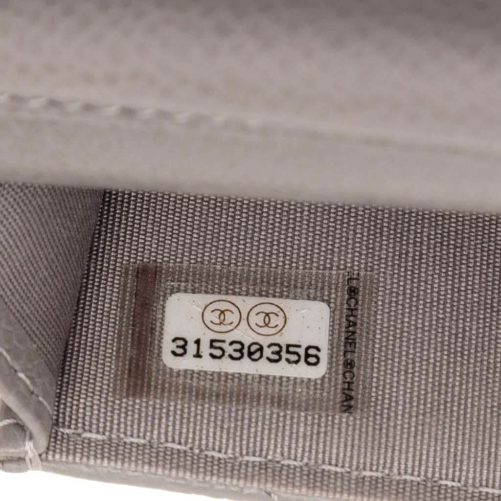 Chanel CC Quilted Caviar Miss Coco Clutch With Chain - Detail 1