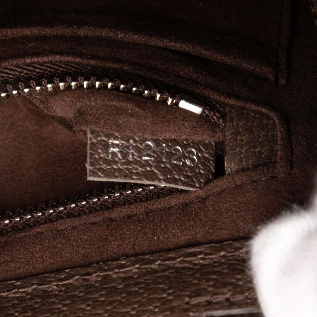 Louis Vuitton Pigskin Samara Reporter Bag - Detail 1