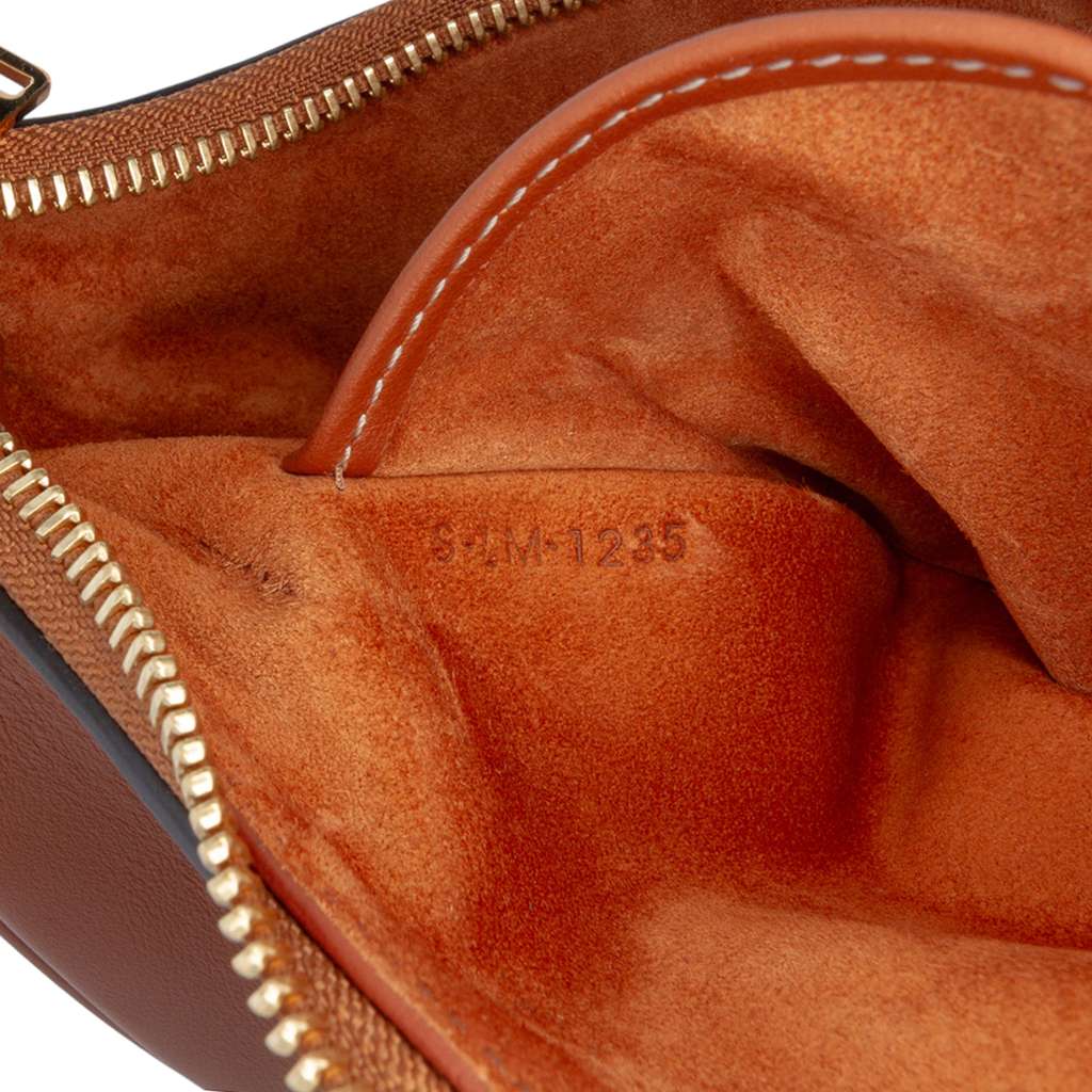 Celine Medium Smooth Calfskin Triomphe Ava Shoulder Bag - Detail 1