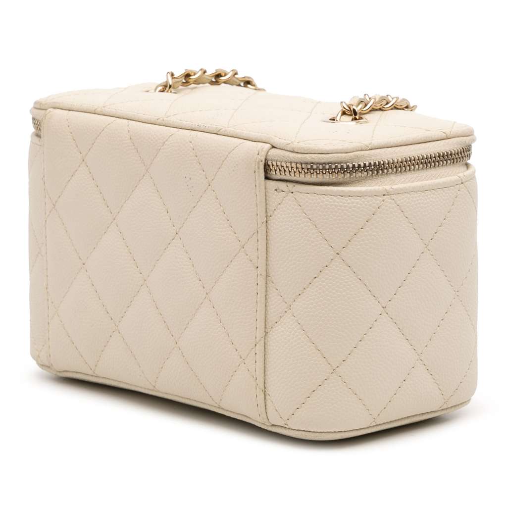 Chanel CC Quilted Lambskin Vanity Case - 2