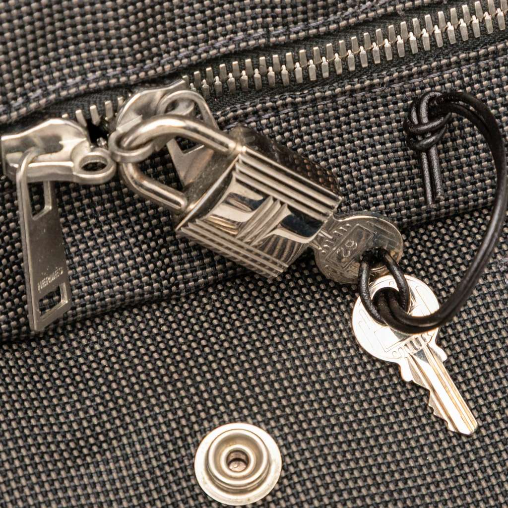 Hermès Canvas Herline MM - Detail 1