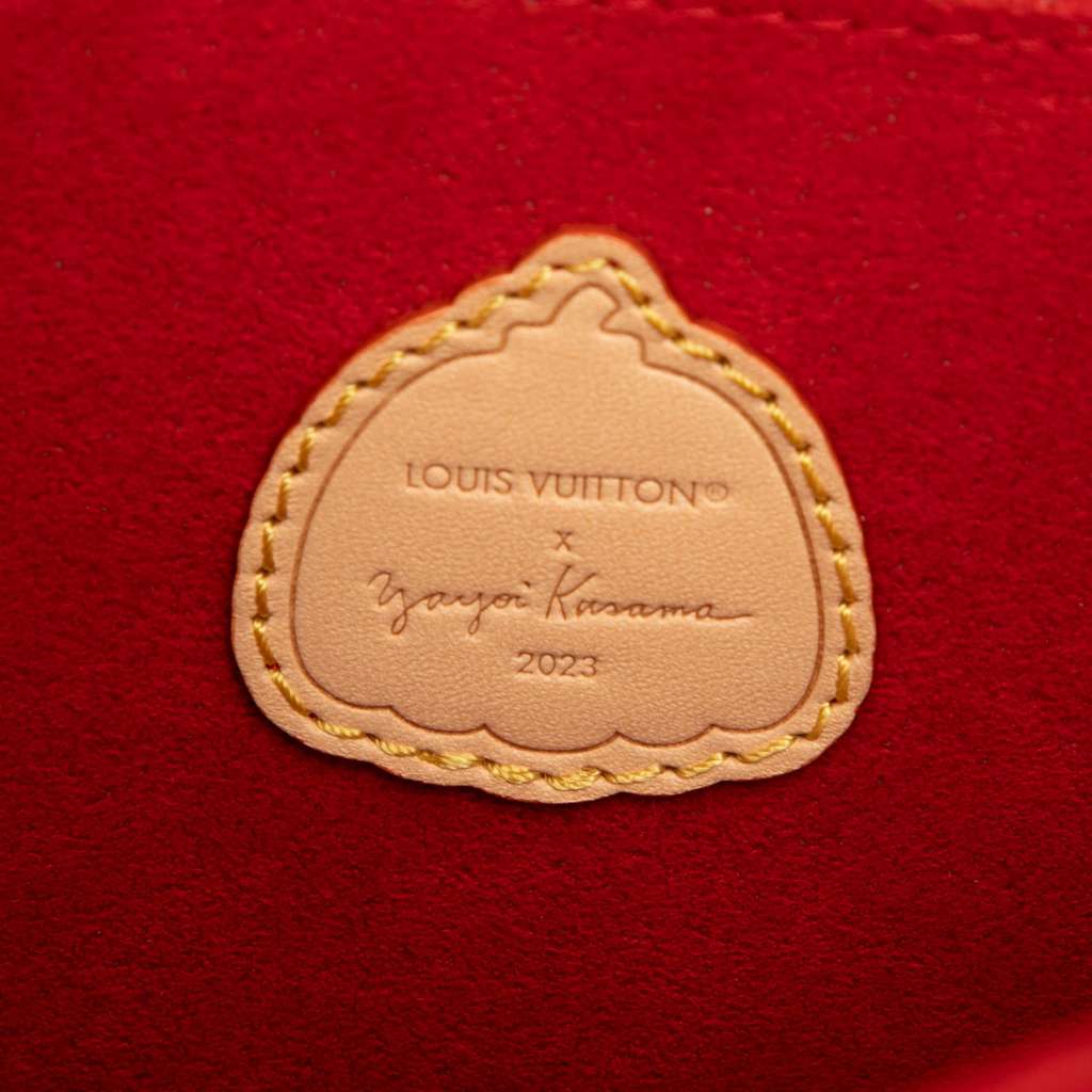 Louis Vuitton Yayoi Kusama Monogram Painted Dots Dauphine MM - Side view