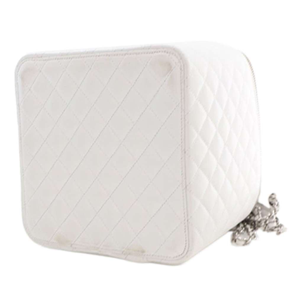 Chanel Large Quilted Lambskin Top Handle Jewelry Box With Chain - Detail 2