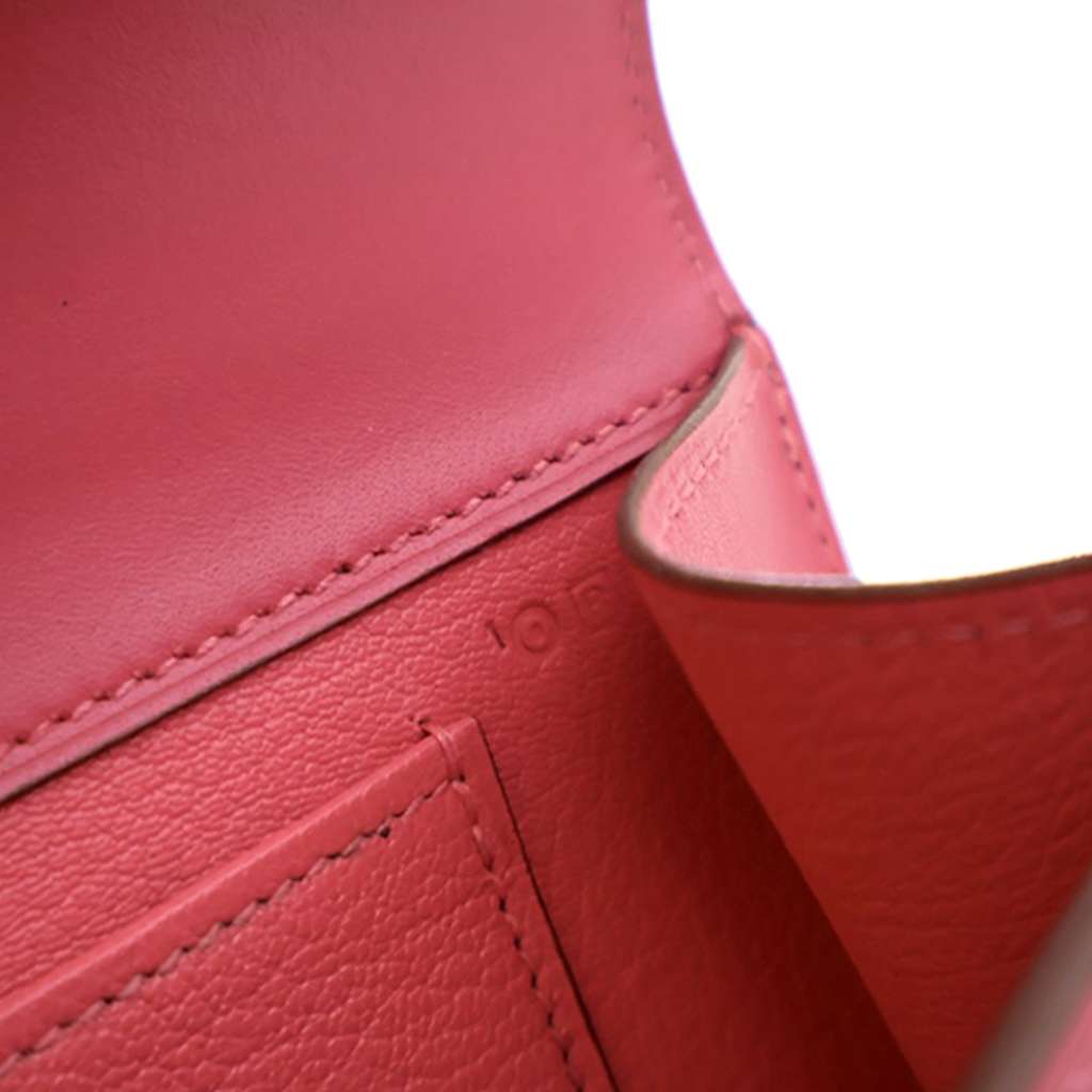 Hermès Tadelakt Medor Clutch 23 - Image 11