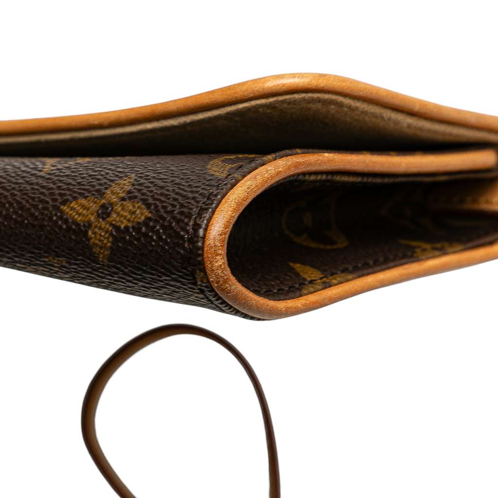 Louis Vuitton Monogram Pochette Twin GM - Image 10