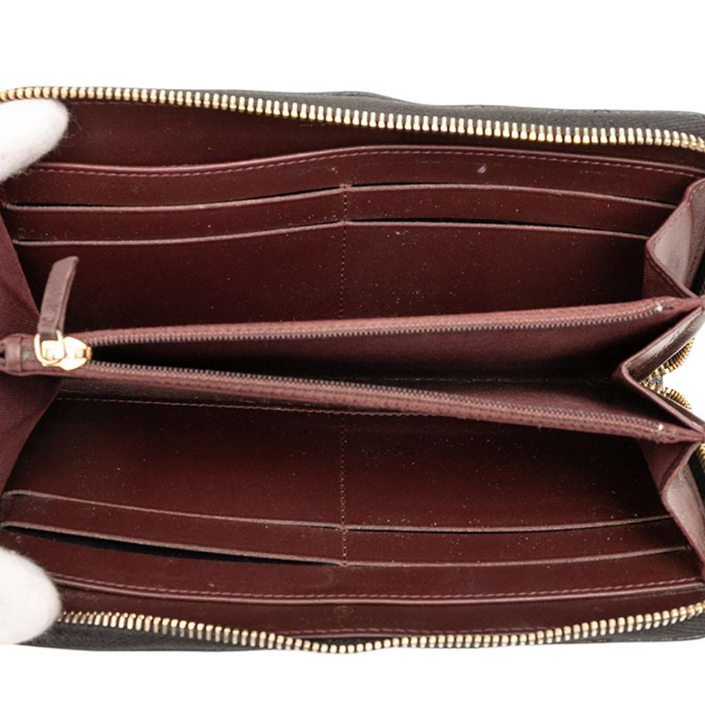 Chanel CC Quilted Caviar Zip Around Long Wallet - 4