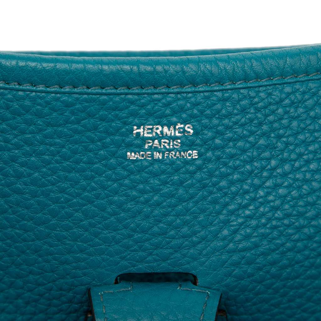 Hermès Clemence Evelyne III 29 - Side view