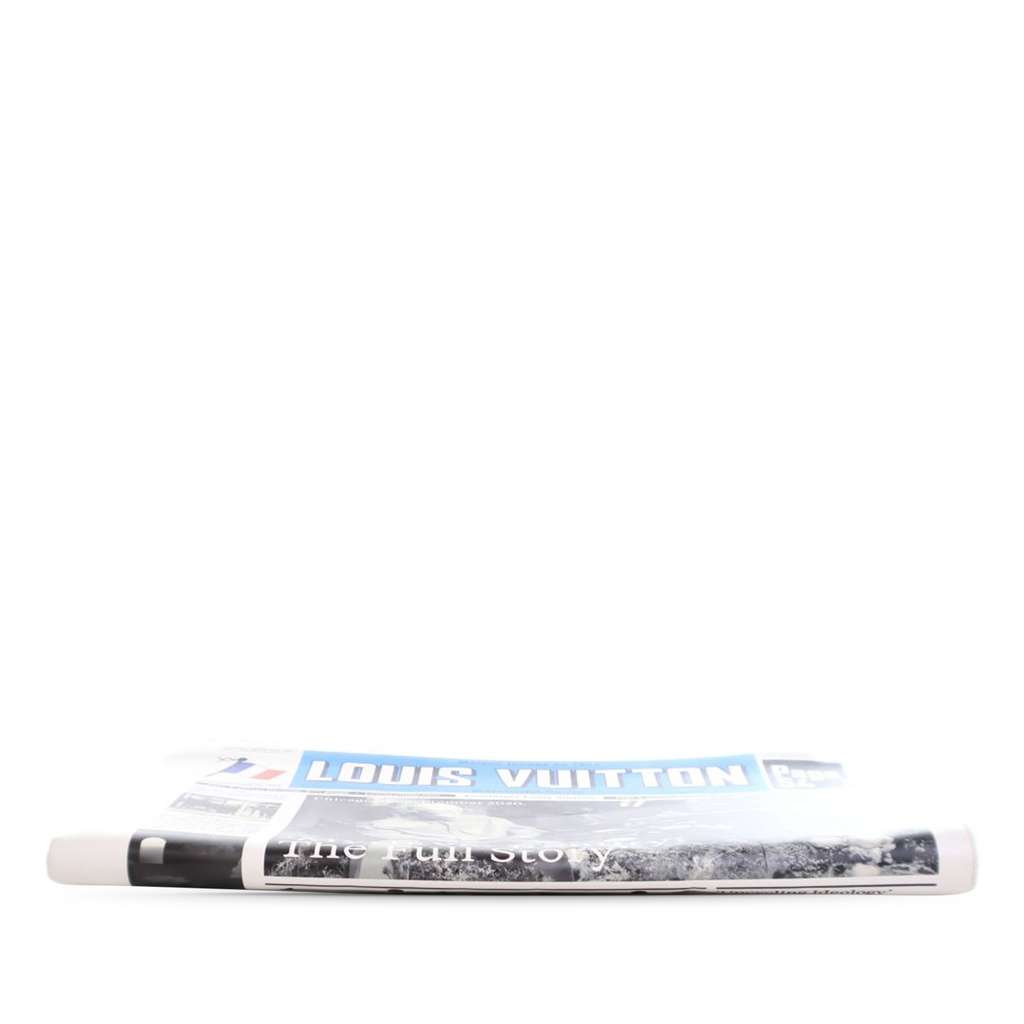 Louis Vuitton Leather Everyday LV Newspaper Pouch - Image 6