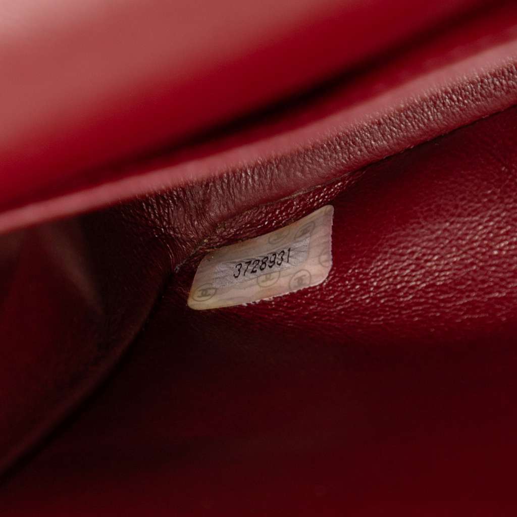 Chanel Medium Classic Lambskin Double Flap - Detail 1