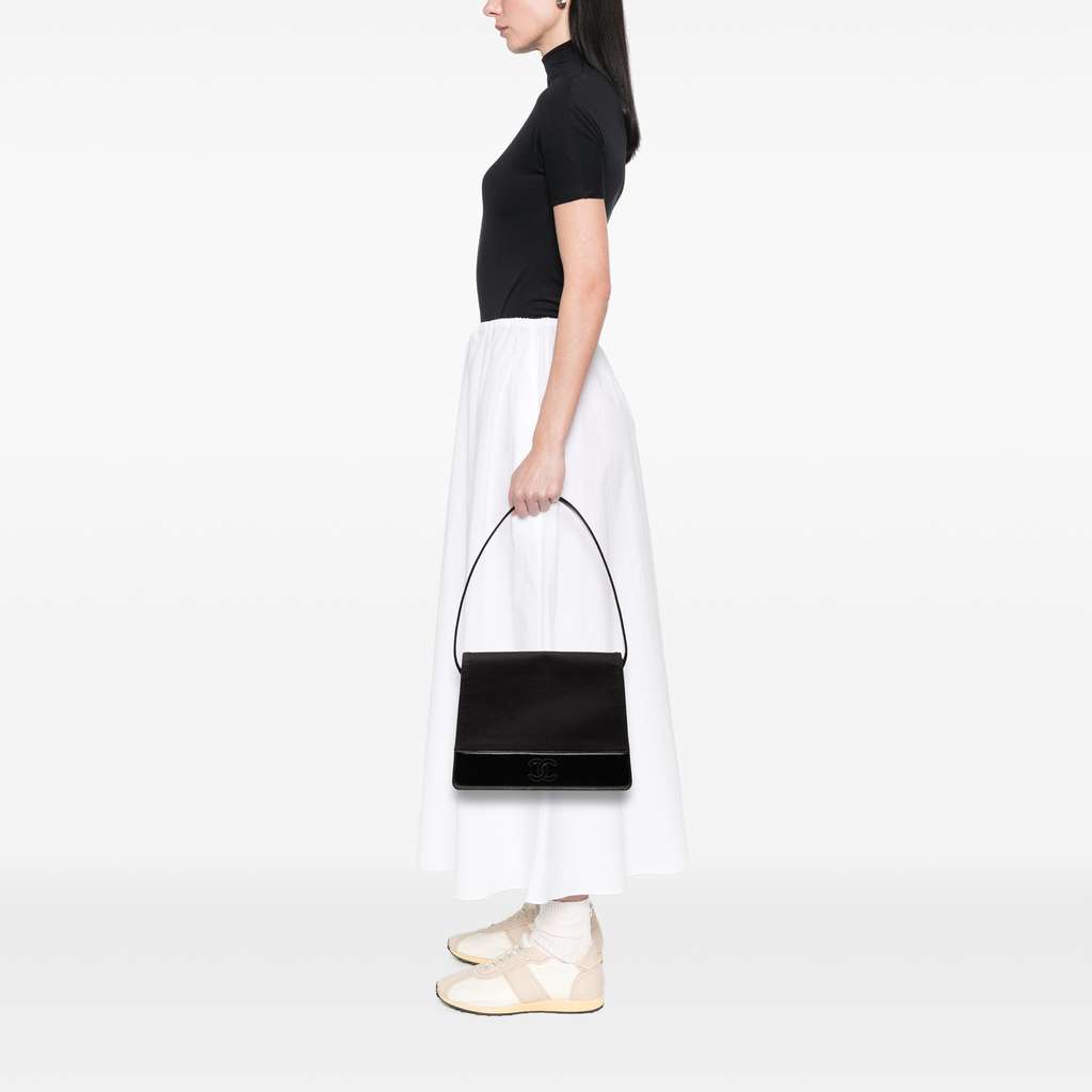 Chanel CC Jersey and Patent Shoulder Bag - Image 10