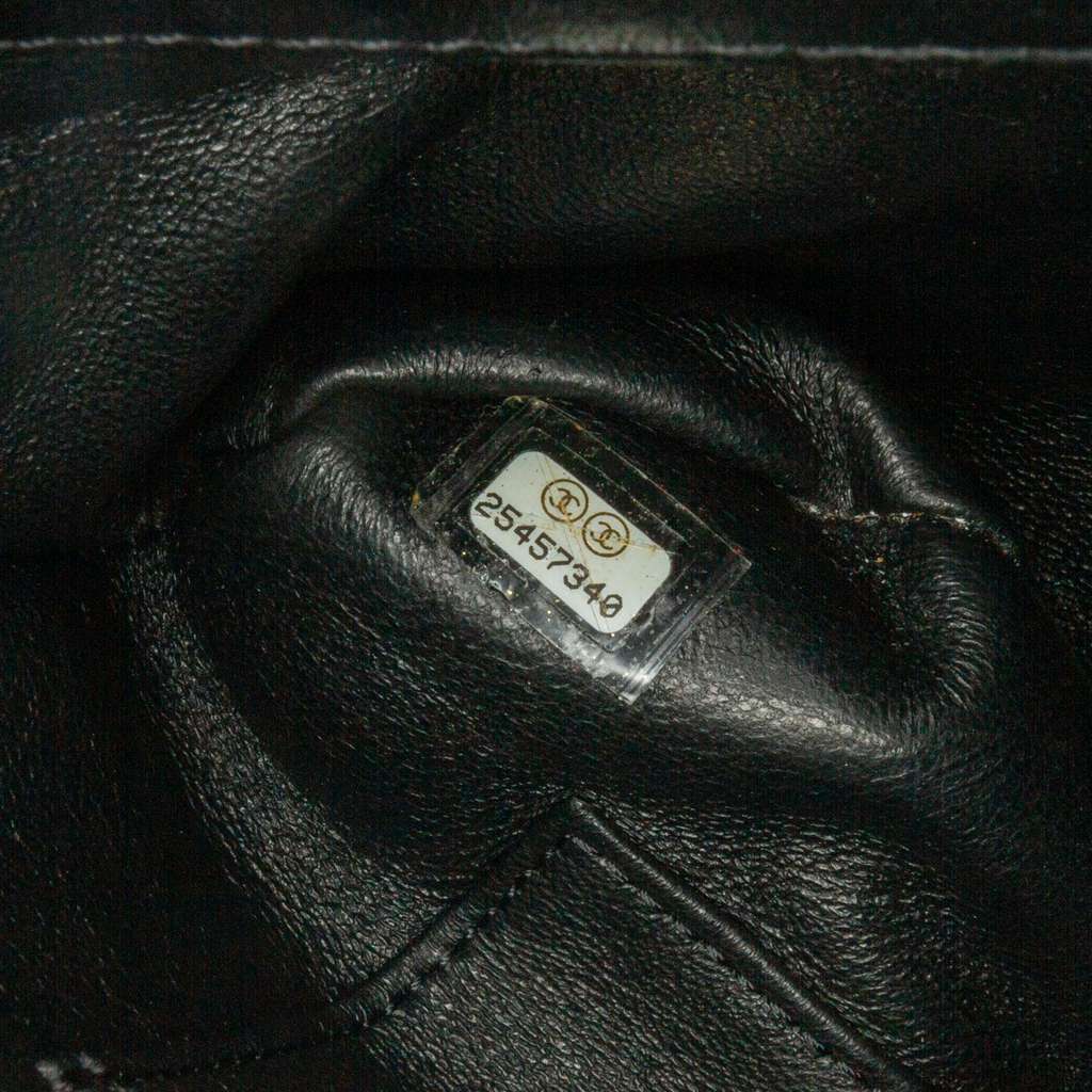 Chanel Medium CC Chevron Lambskin Trendy Flap - Image 12