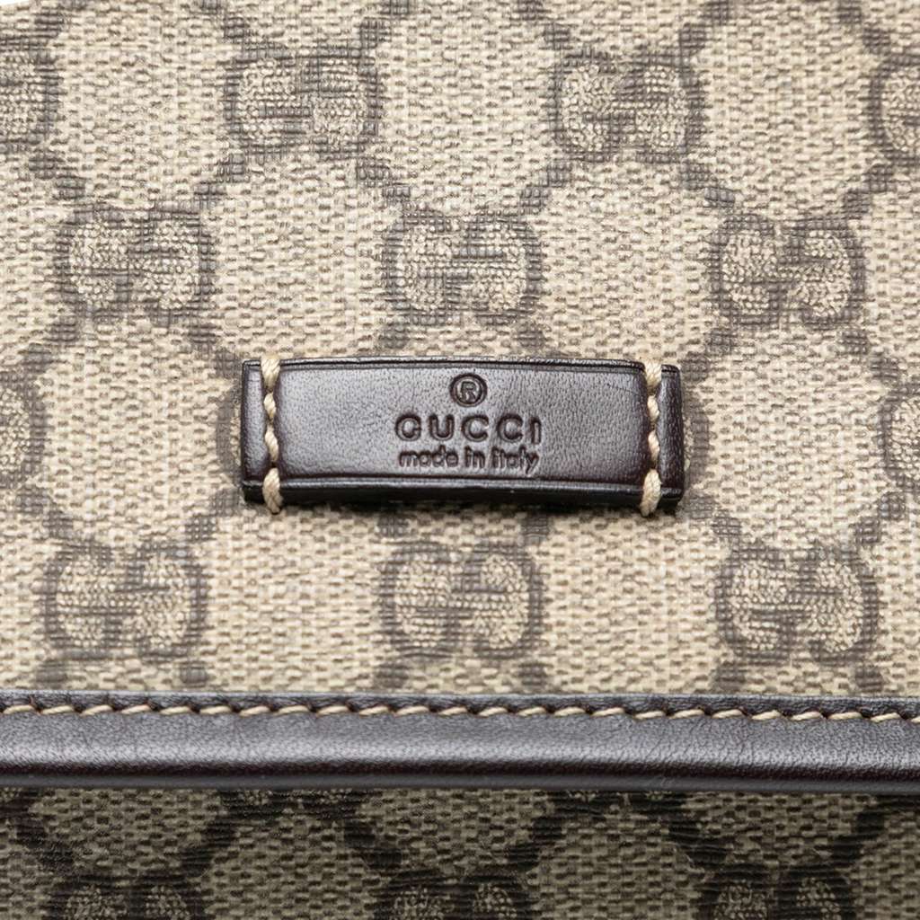 Gucci GG Supreme Crossbody - Side view