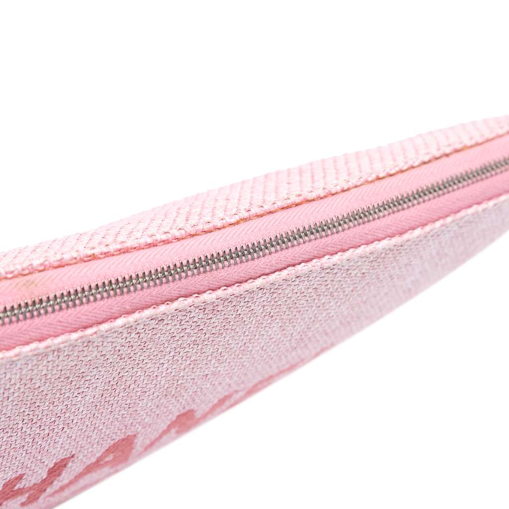 Chanel Large Raffia Deauville O Case Clutch - Detail 1