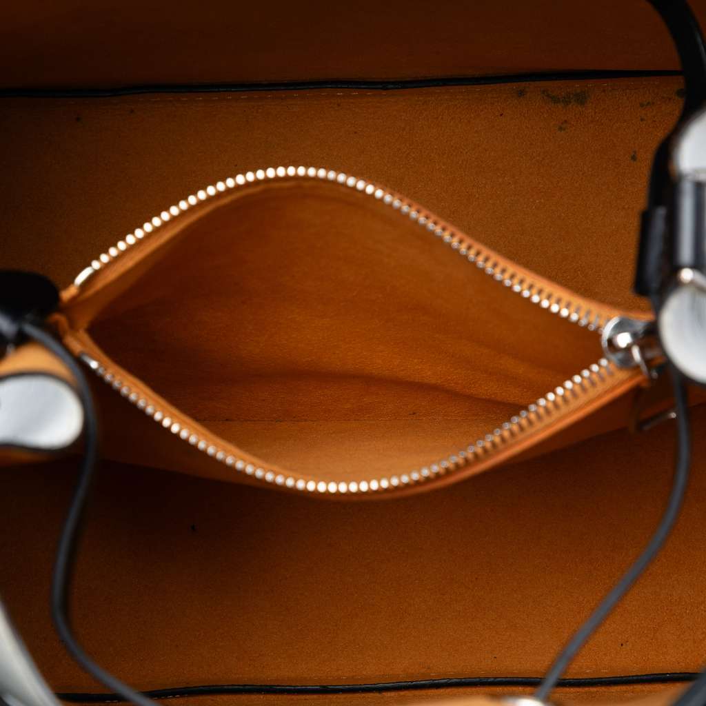 Louis Vuitton Epi NeoNoe MM - 4