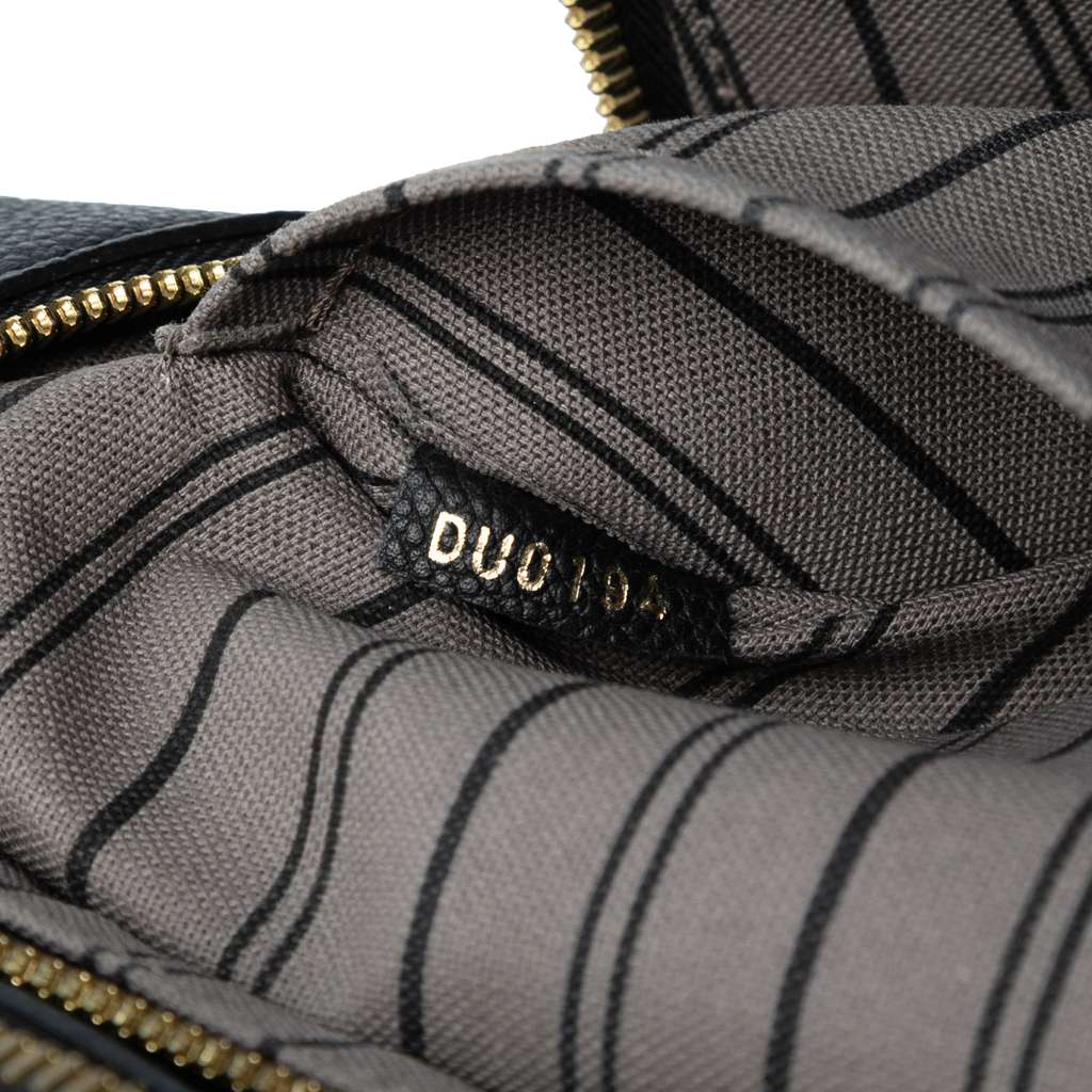 Louis Vuitton Monogram Empreinte Marais MM - Detail 1