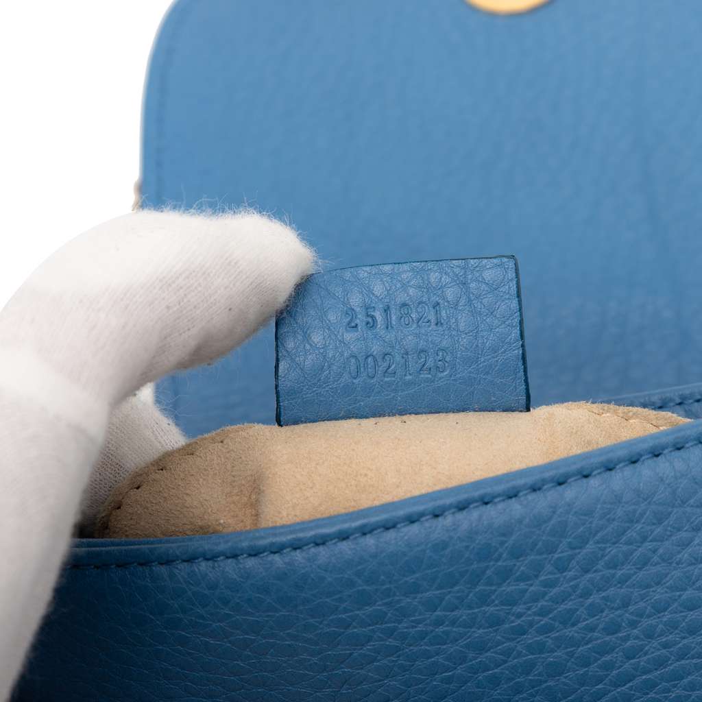 Gucci Small Leather 1973 Chain Crossbody - Detail 1