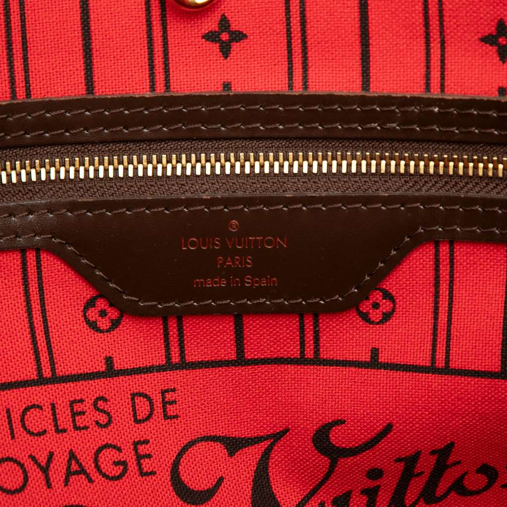 Louis Vuitton Damier Ebene Neverfull MM - Side view