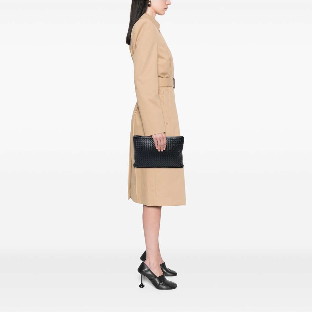 Bottega Veneta Nappa Intrecciato Clutch - Detail 2