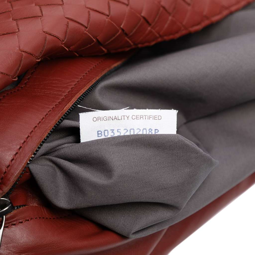 Bottega Veneta Nappa Intrecciato Flap Crossbody - Detail 1