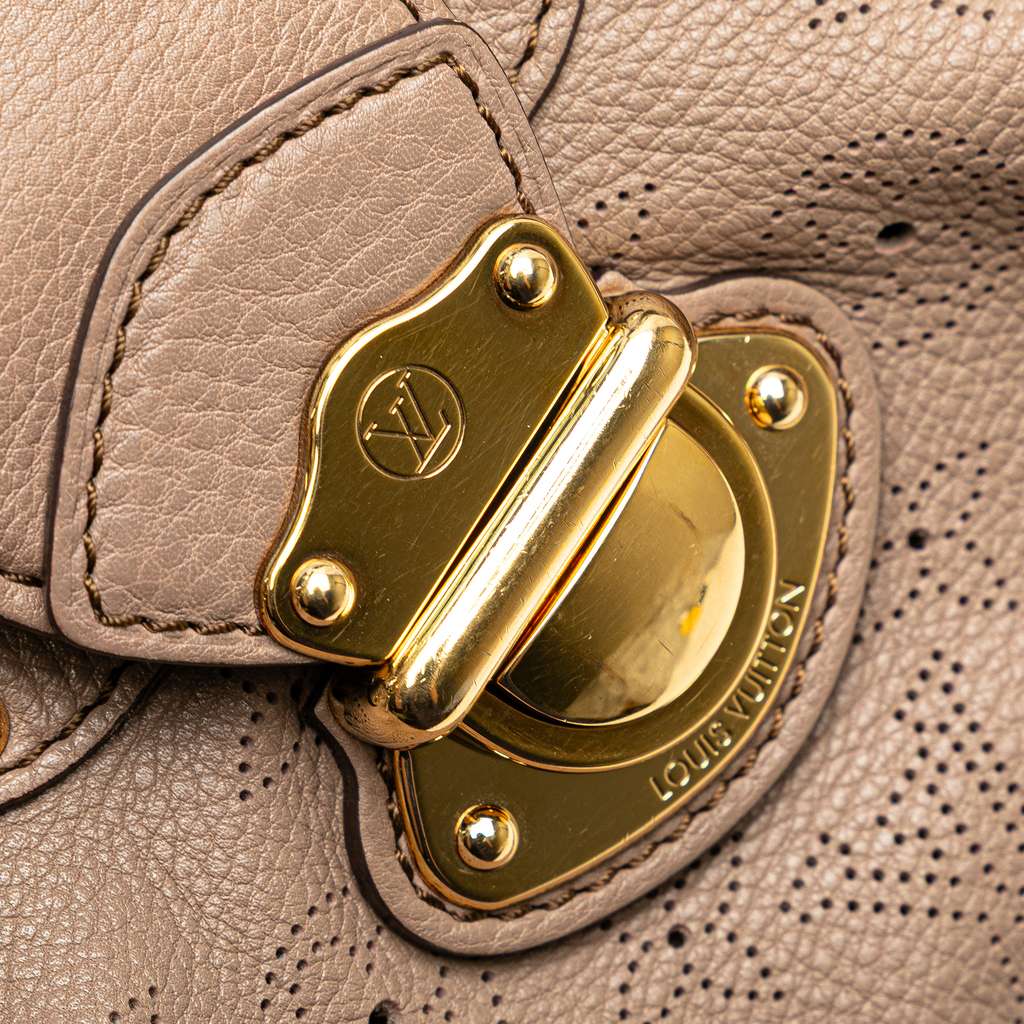 Louis Vuitton Monogram Mahina Solar PM - Image 10