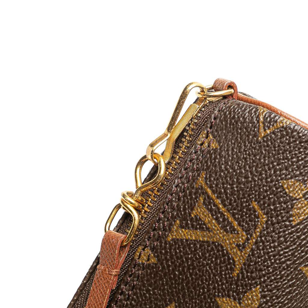 Louis Vuitton Monogram Papillon Pochette - Detail 2