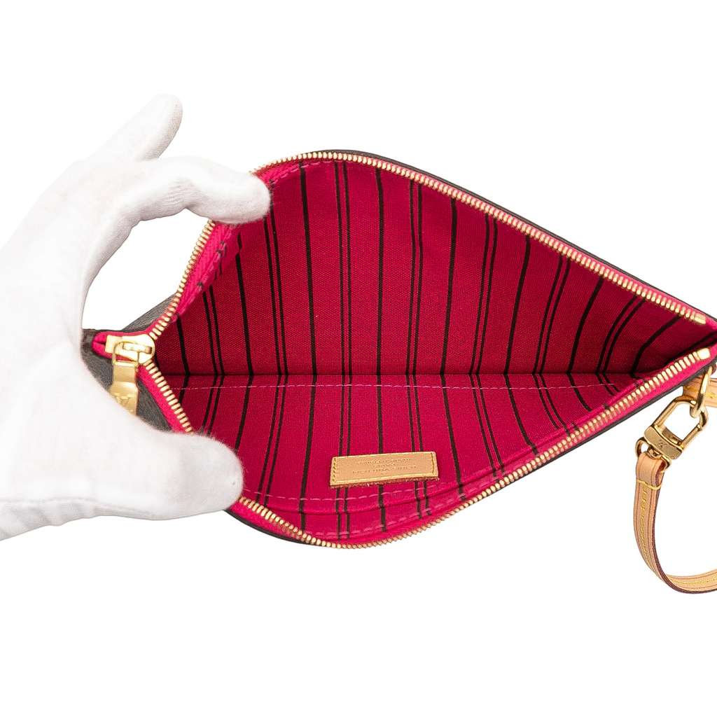 Louis Vuitton Monogram Neverfull Pouch - 4