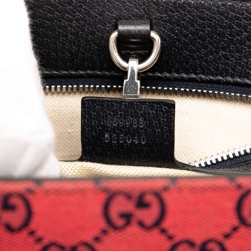 Gucci Small GG Canvas Interlocking G Tote - Detail 1