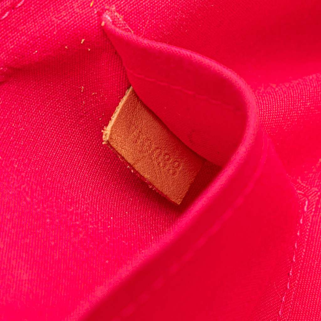 Louis Vuitton Monogram Vernis Sullivan Horizontal PM - Detail 1