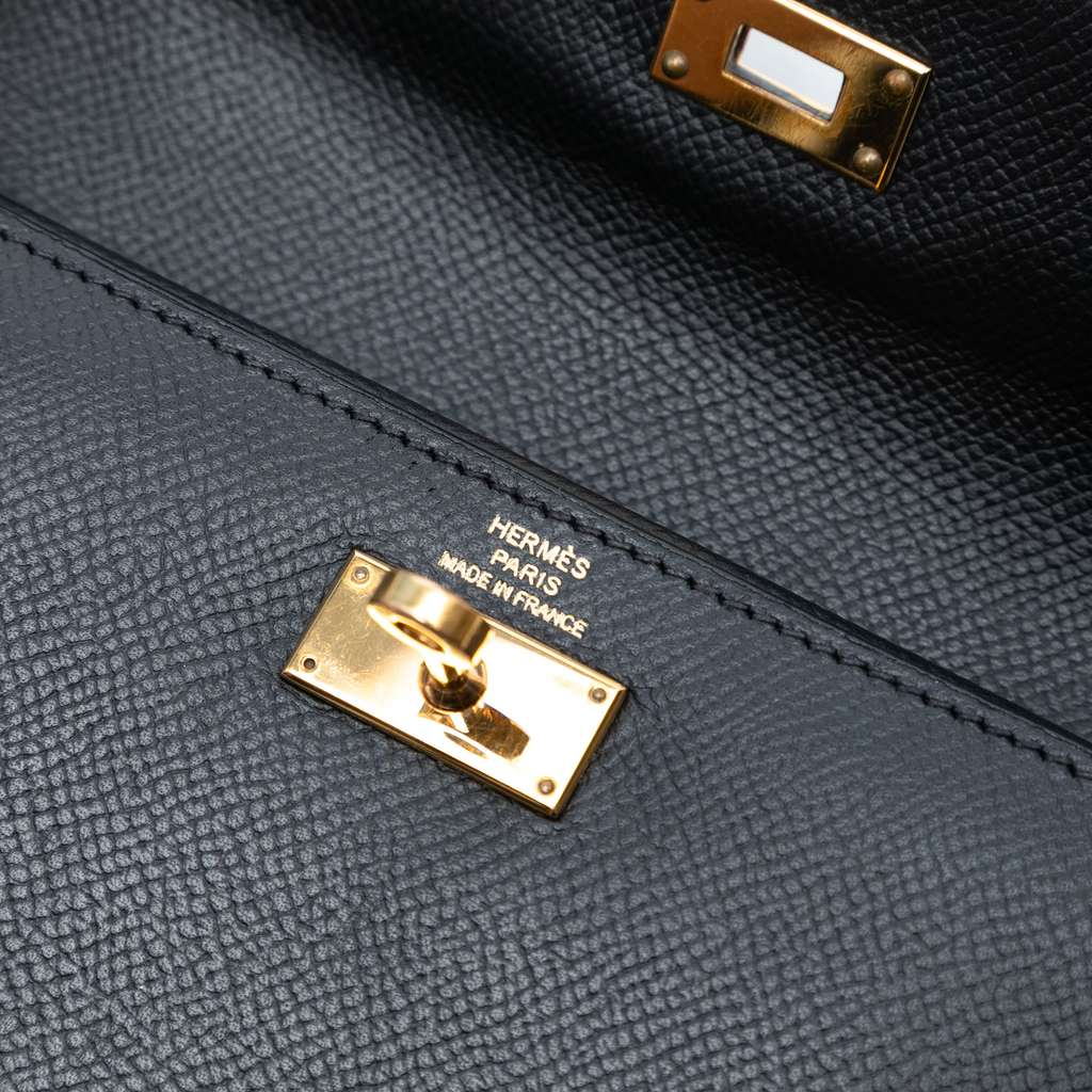 Hermès Epsom Kelly To Go Wallet - Side view