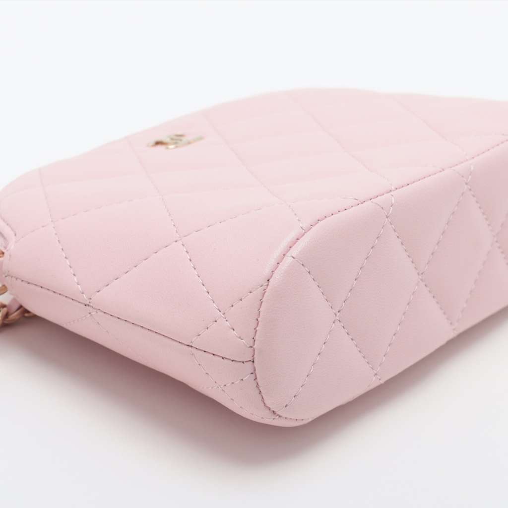 Chanel Mini CC Quilted Lambskin Dome Clutch with Chain - Detail 1