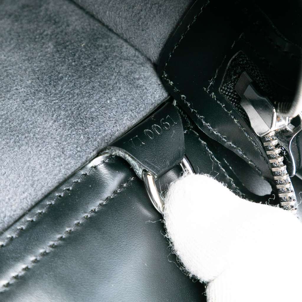 Louis Vuitton Epi Gemeaux - Detail 1