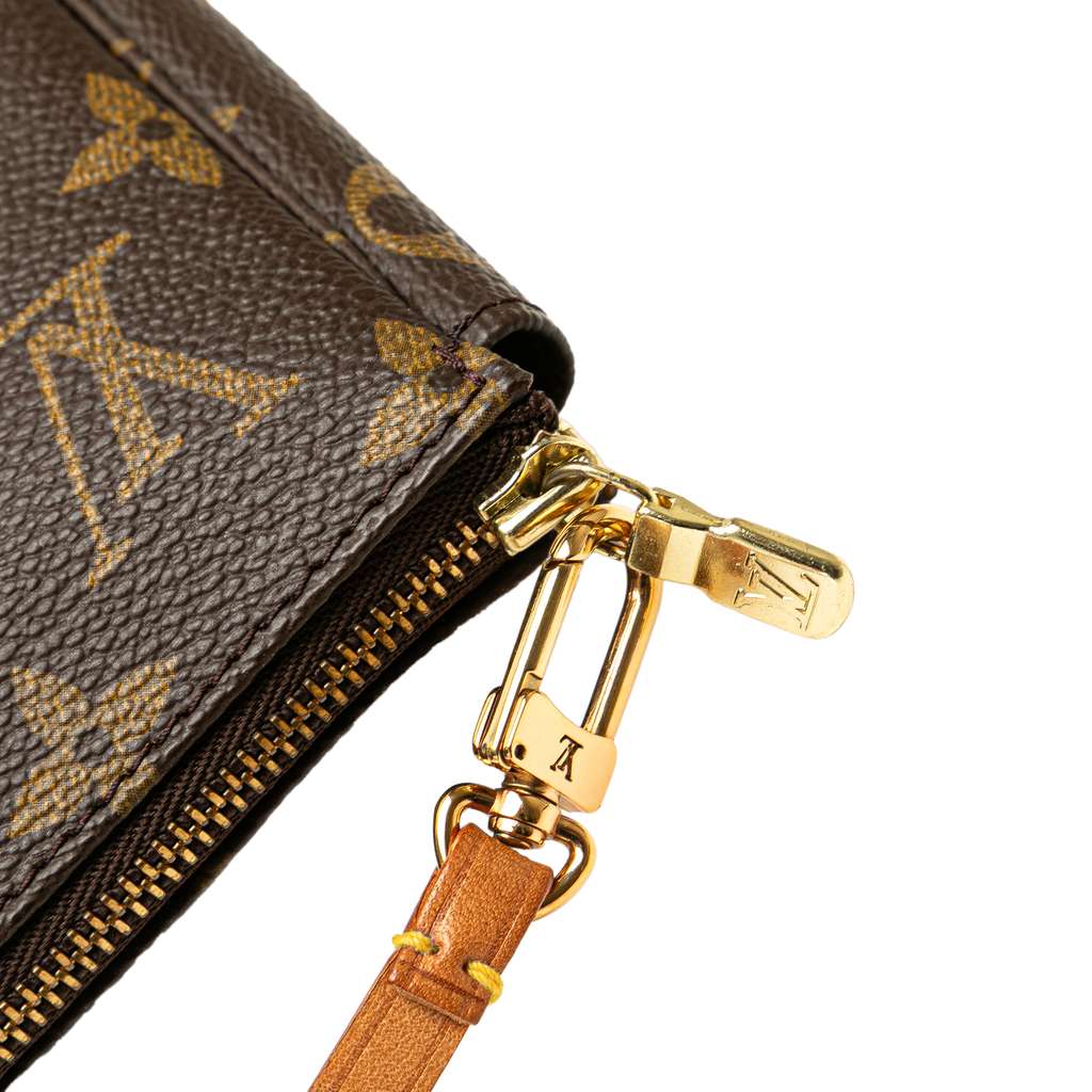 Louis Vuitton Monogram Pochette Accessoires - Detail 2