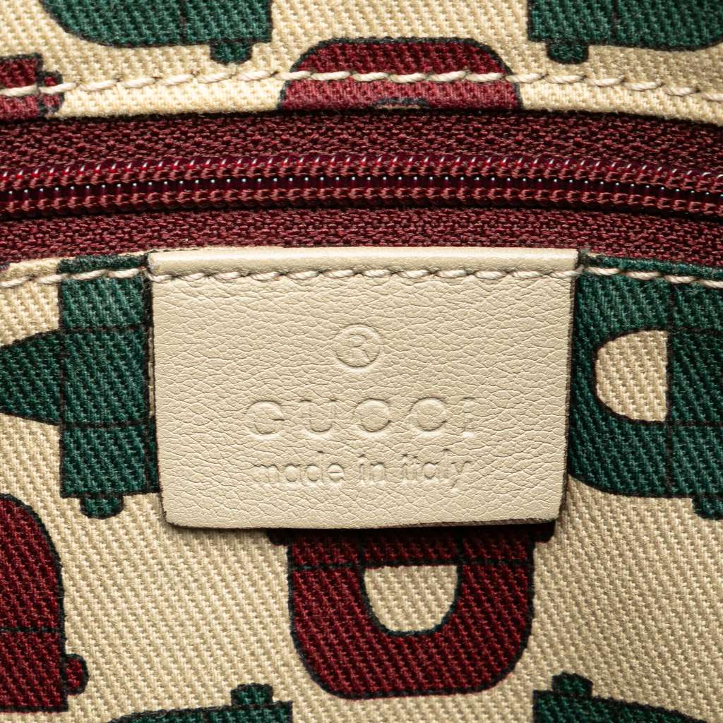 Gucci Guccissima Abbey D Ring Crossbody - Side view