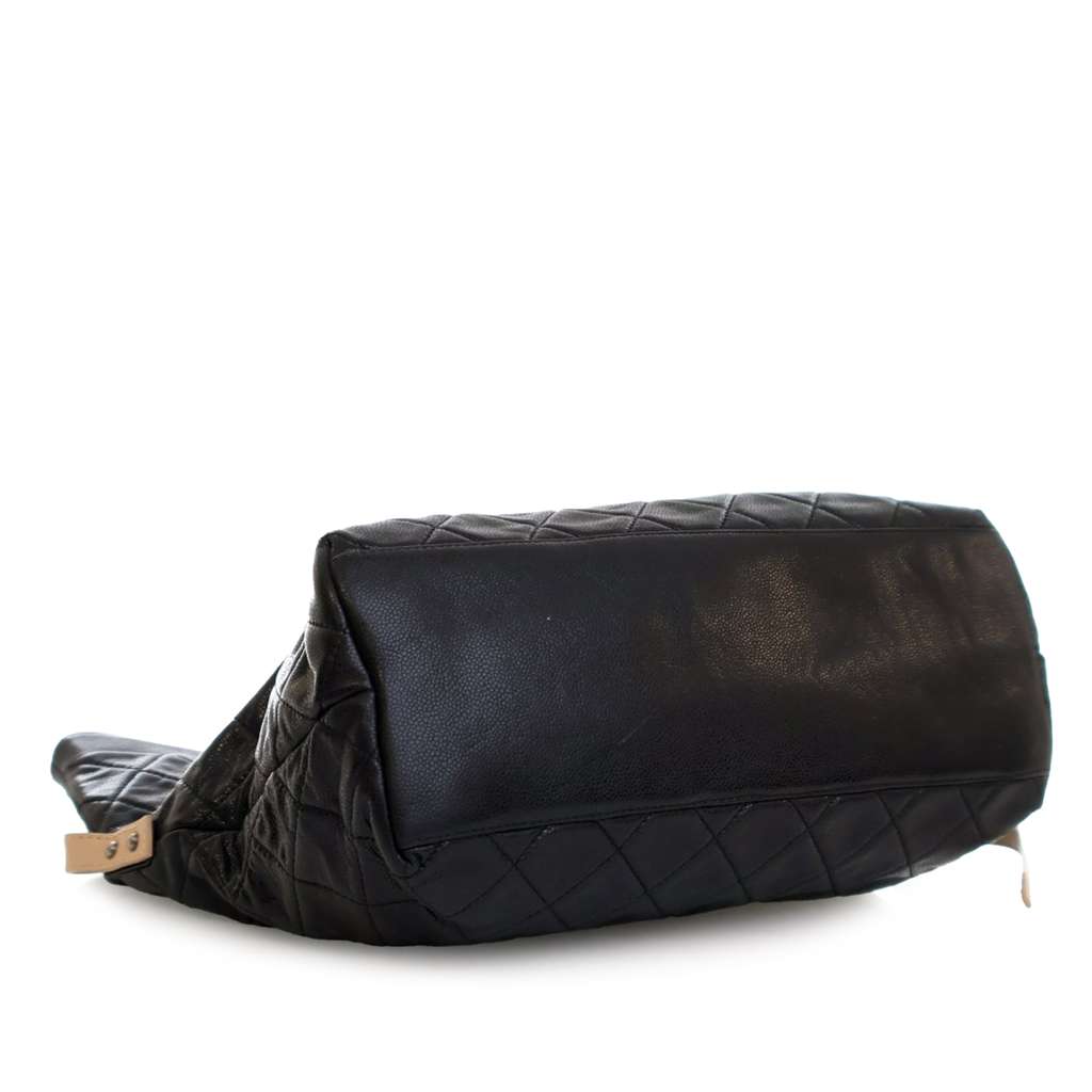 Chanel Reissue Quilted Caviar Messenger Flap - Image 14