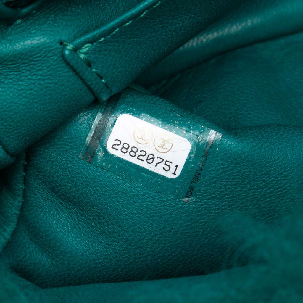 Chanel Small CC Shearling Single Flap - Detail 1