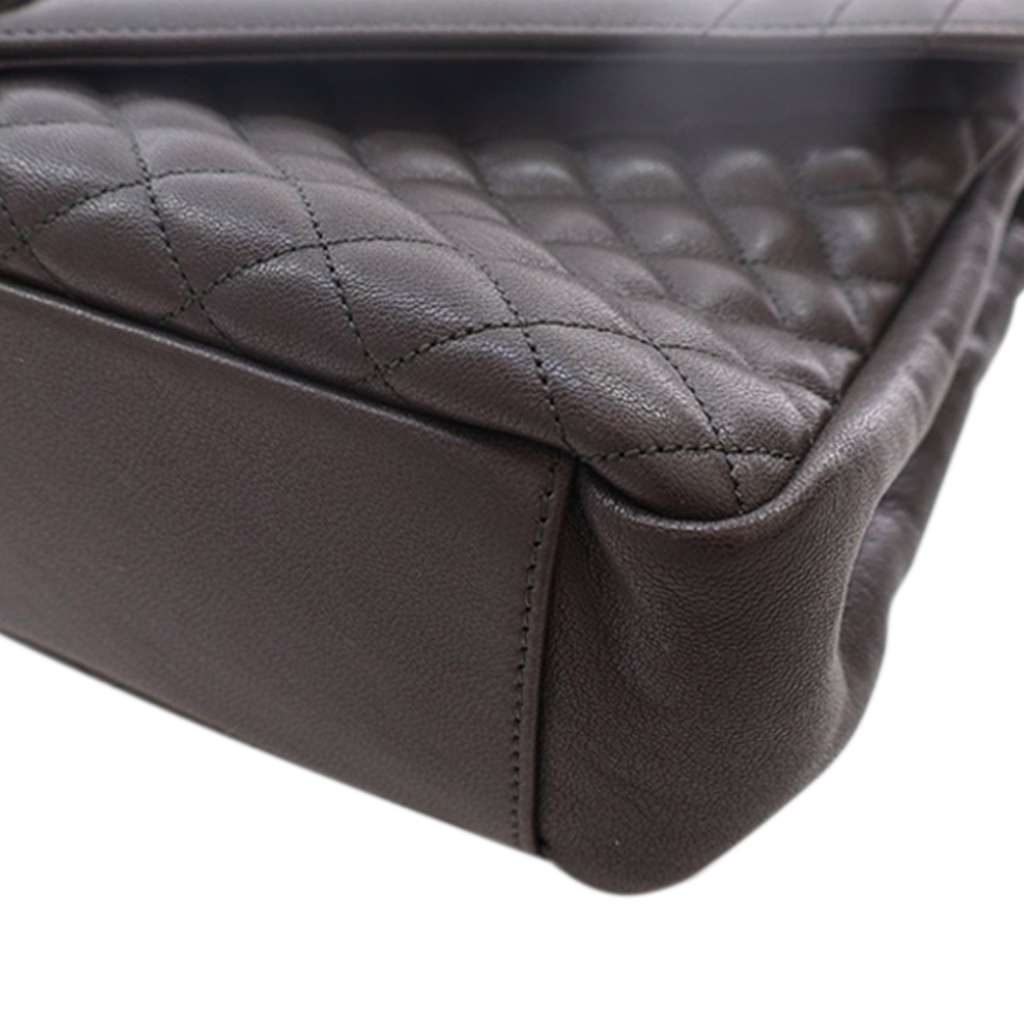 Saint Laurent Large Triquilt Leather Monogram Envelope Bag - Image 13