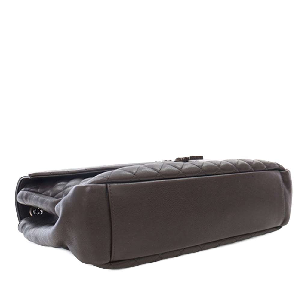 Saint Laurent Large Triquilt Leather Monogram Envelope Bag - Detail 2