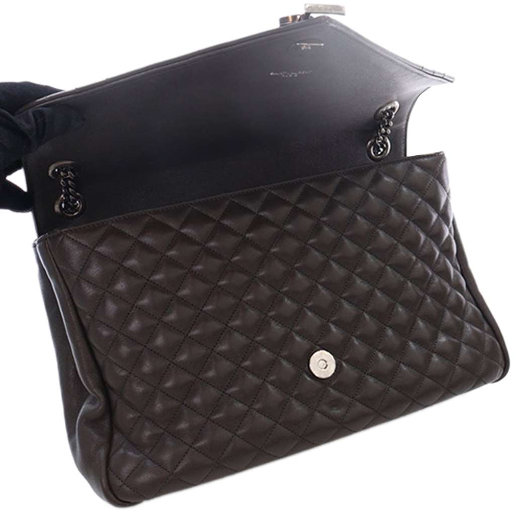 Saint Laurent Large Triquilt Leather Monogram Envelope Bag - Image 12