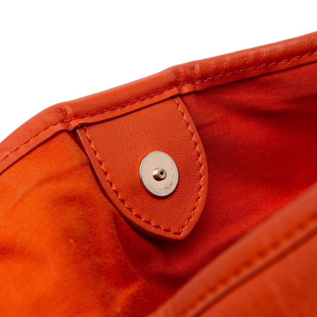 Burberry Small Leather Trimmed Haymarket Check Coated Canvas Canterbury Tote - Image 11