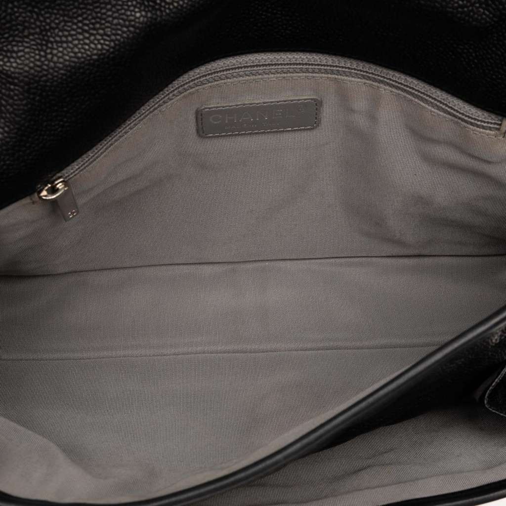 Chanel Medium Caviar French Riviera Flap - 4