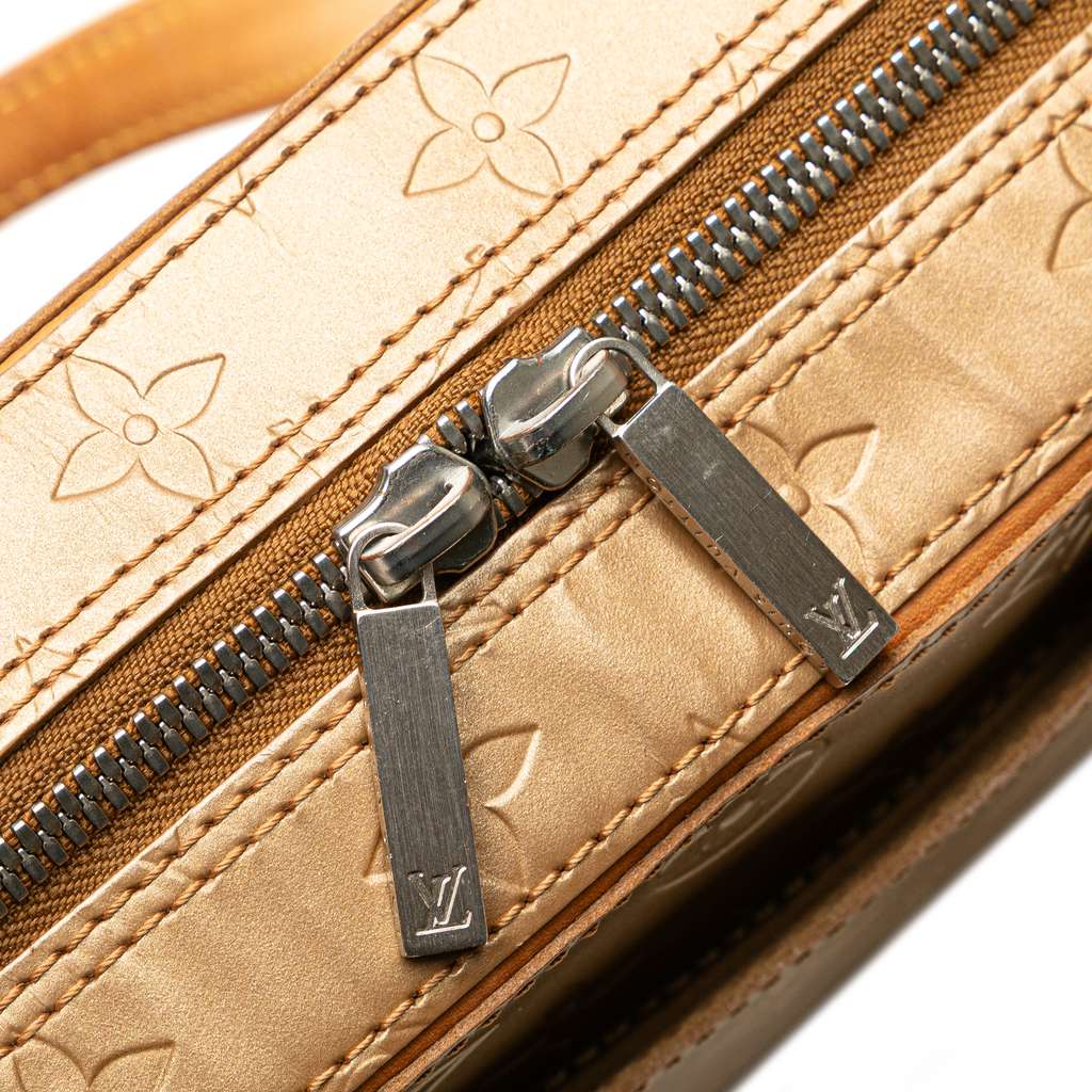 Louis Vuitton Monogram Mat Shelton - Detail 2