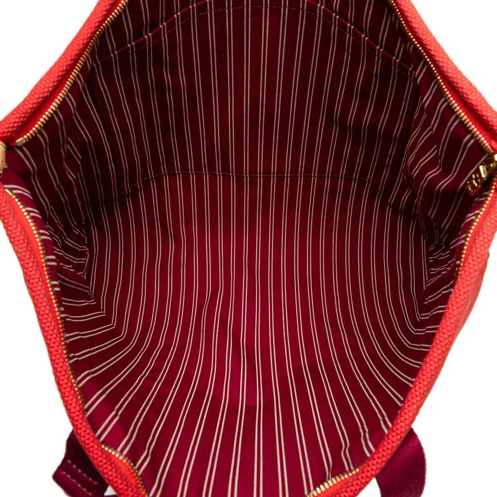 Louis Vuitton Antigua Cabas GM Red Canvas Good - Model View